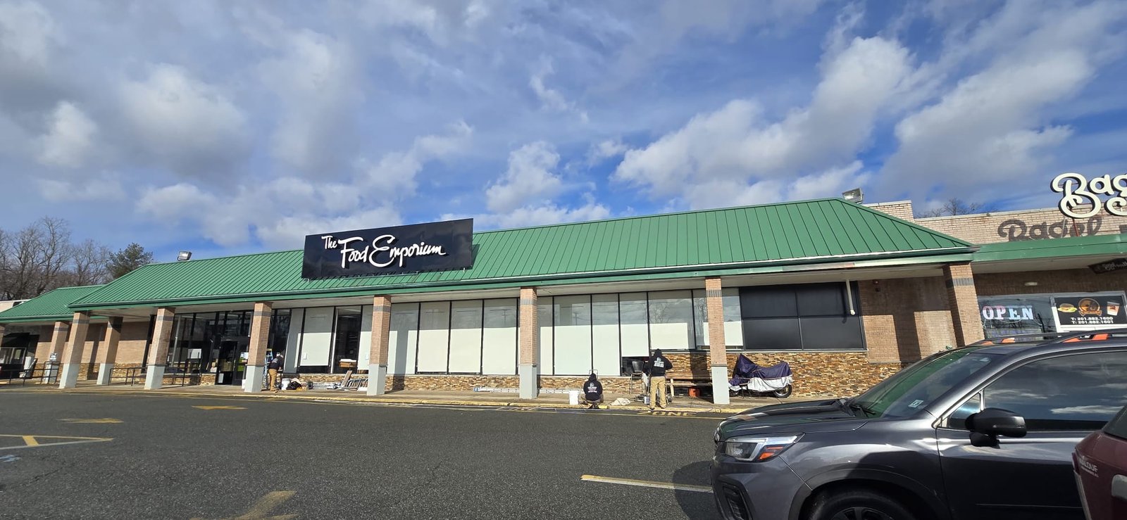 First Quality Painting Background